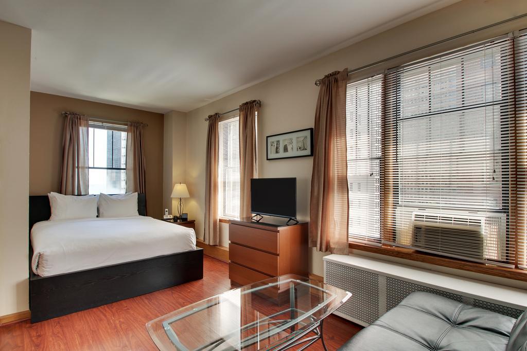 Dewitt Hotel And Suites Chicago Esterno foto